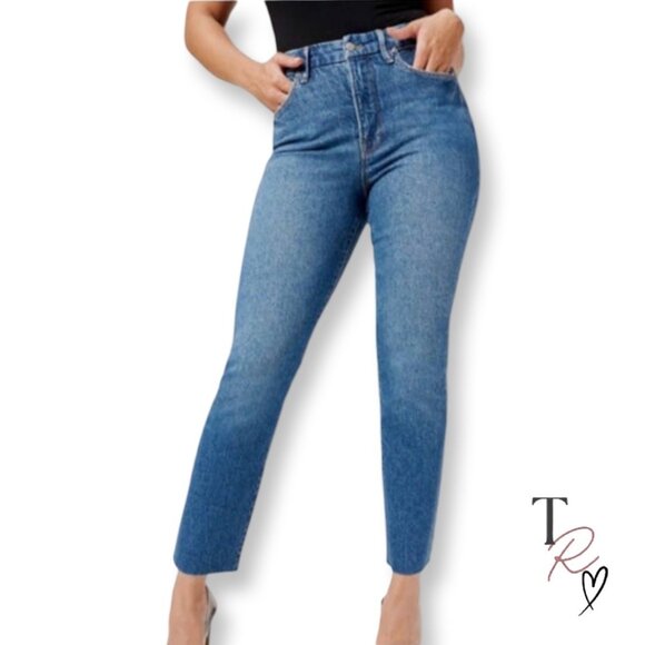 Good American Good Classic Raw Hem Jeans Size 6 or Size 28 Medium Wash - Picture 1 of 14